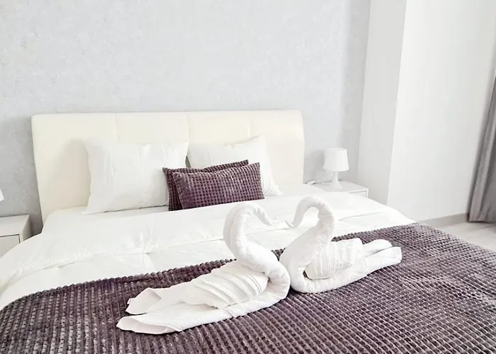 Lägenhetshotell Chic With And Gym Bukarest