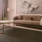 Chic With And Gym Aparthotel Bucharest