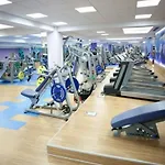 Chic With And Gym