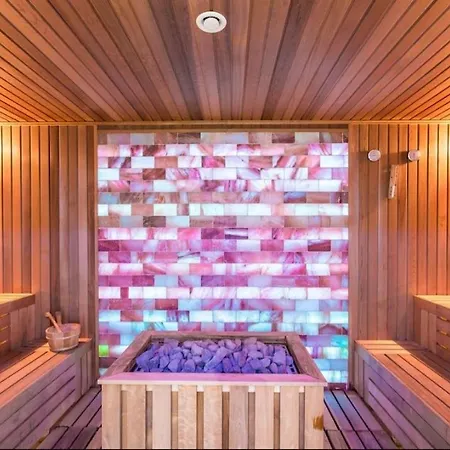 Apartahotel Chic With And Gym